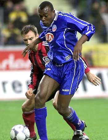 不仅为球队 不仅为球队